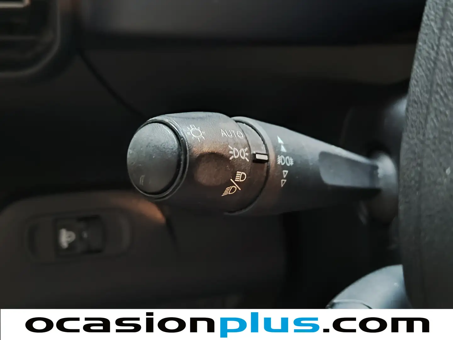 Foto Peugeot Rifter Peugeot Rifter BlueHDi 130 S&S Allure Business Standard (130 CV)