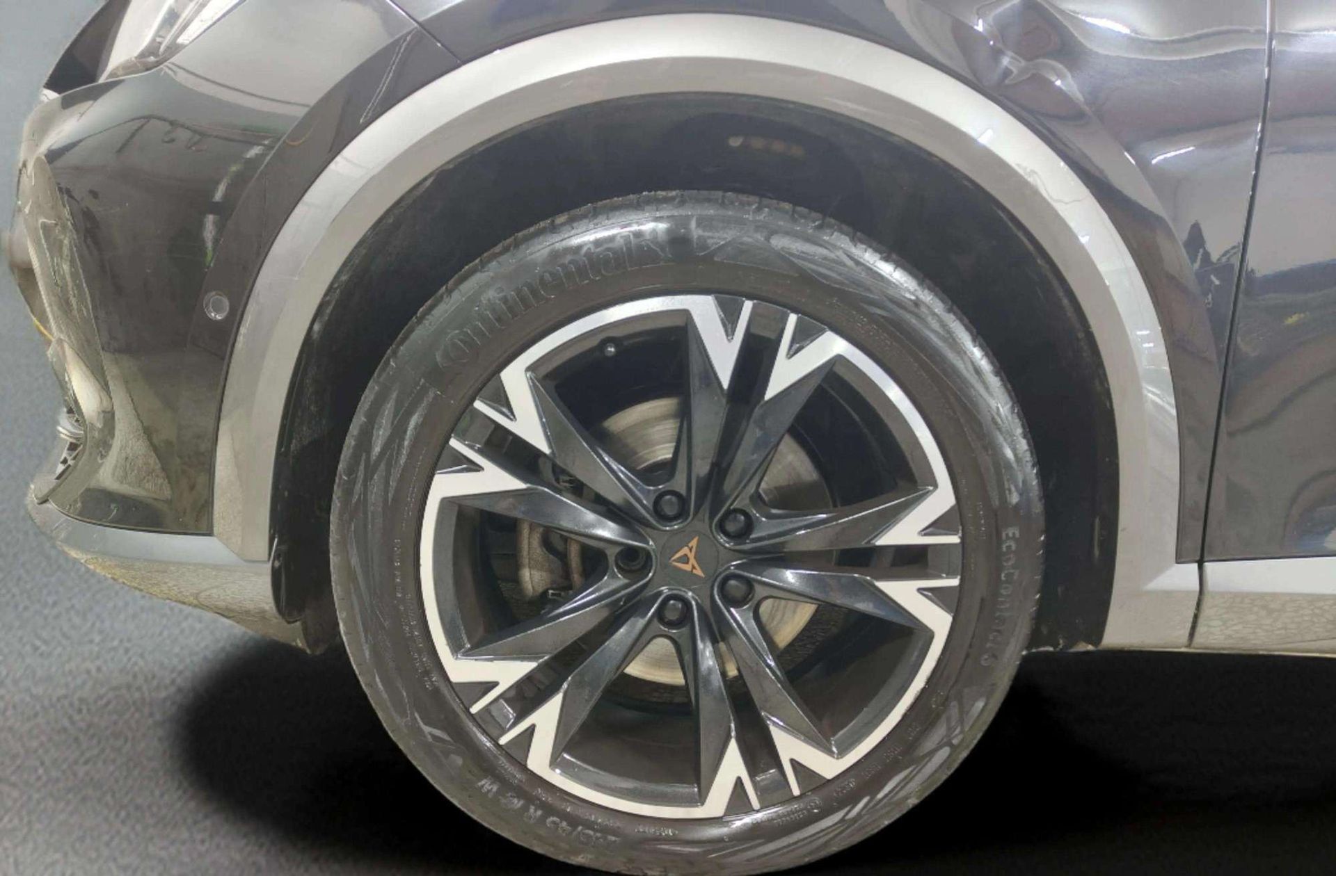 Cupra Formentor 1.5 TSI DSG - foto 38