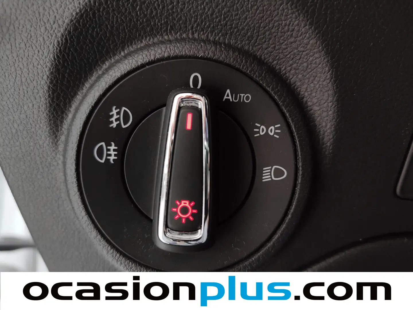 Foto Seat León SEAT León 1.4 TSI S&S FR Plus (125 CV)