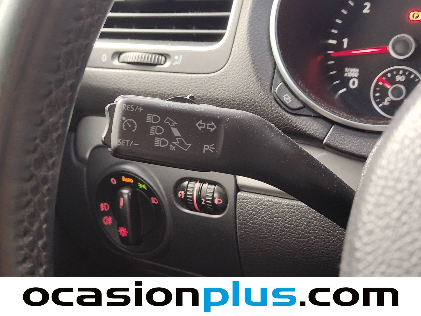 Equipamiento del Volkswagen Golf Volkswagen Golf Advance Rabbit 1.6 TDI BMT (105 CV)