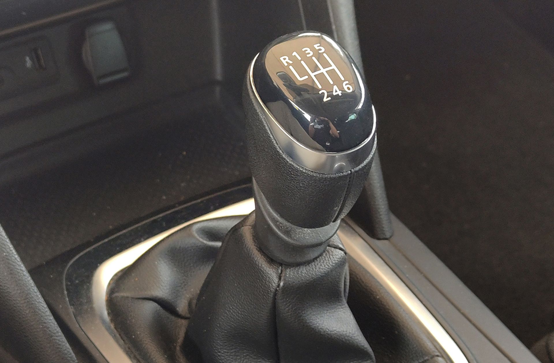 Renault Mégane Sport Tourer Limited Energy TCe - foto 5