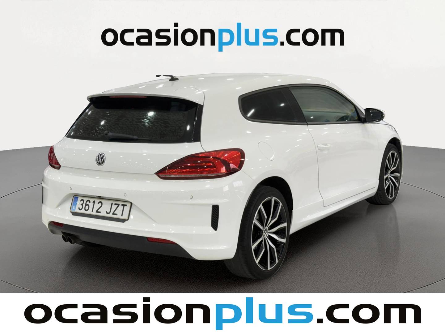 Foto trasera Volkswagen Scirocco Volkswagen Scirocco Typhoon by R-Line 1.4 TSI BMT (125 CV) derecha