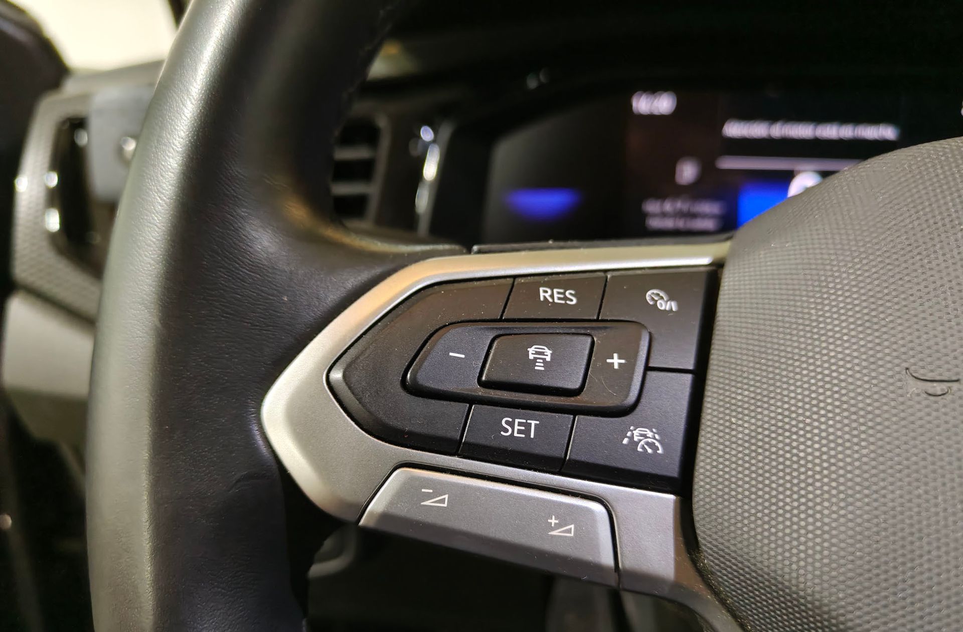 Volkswagen Taigo ``más`` 1.0 TSI DSG - foto 23