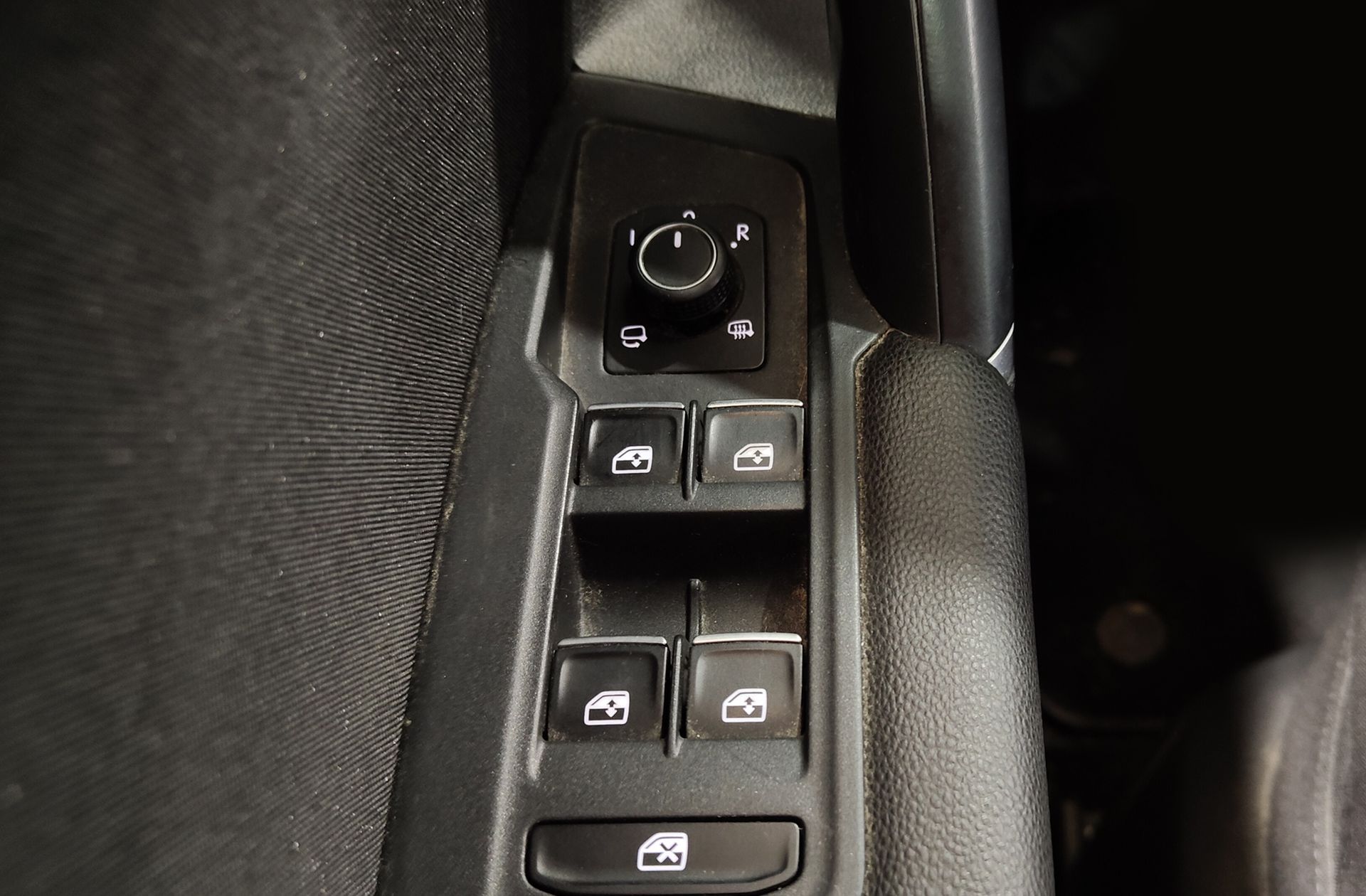 Volkswagen Tiguan Sport 2.0 TDI BMT 4Motion - foto 39