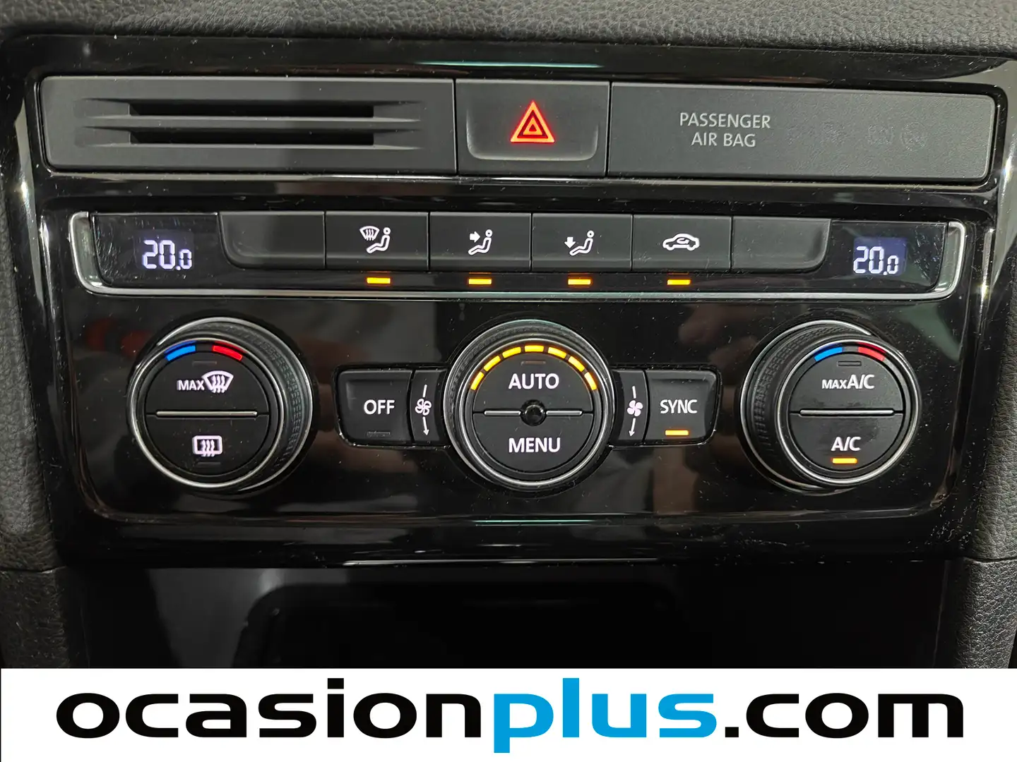 Foto Volkswagen Golf Sportsvan Volkswagen Golf Sportsvan 1.6 TDI Sport BMT DSG (110 CV)