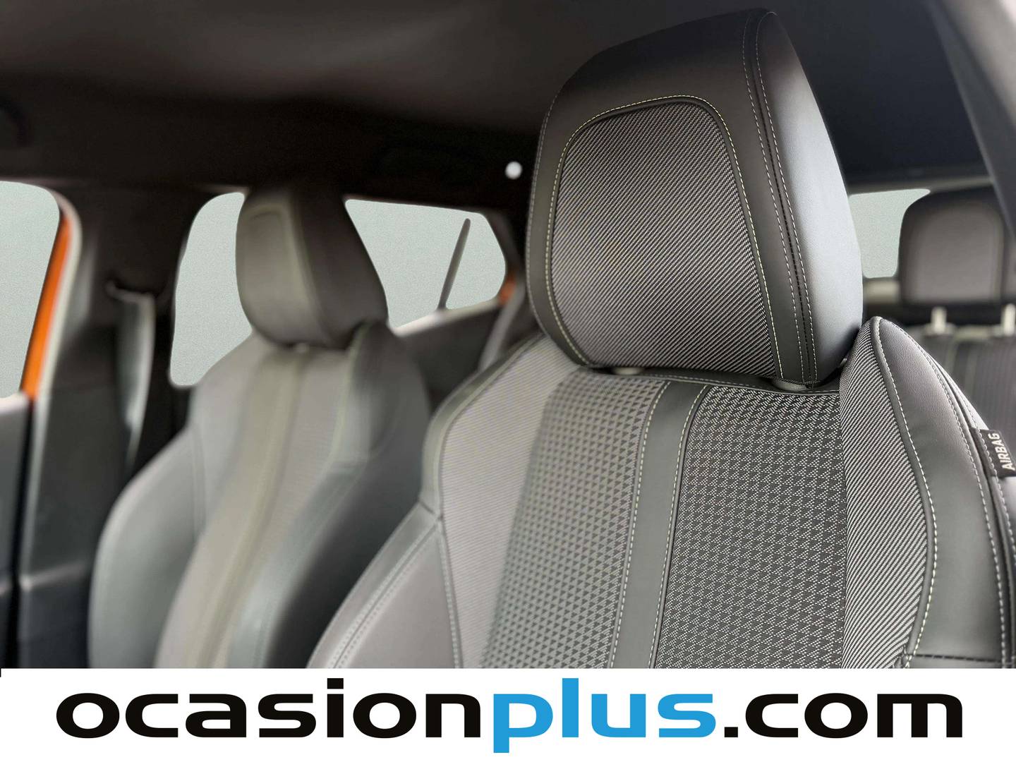Extras y acabados del Peugeot 2008 Peugeot 2008 PureTech 130 S&S GT 96 kW (130 CV)