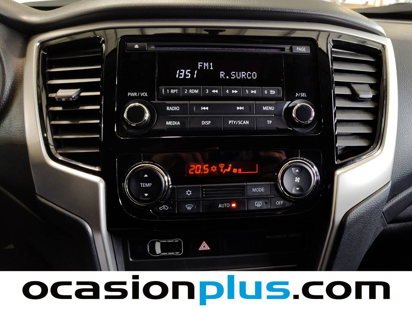 Acabados Mitsubishi L200 Mitsubishi L200 220 DI-D Doble Cabina M-Pro Auto (150 CV) 4x4