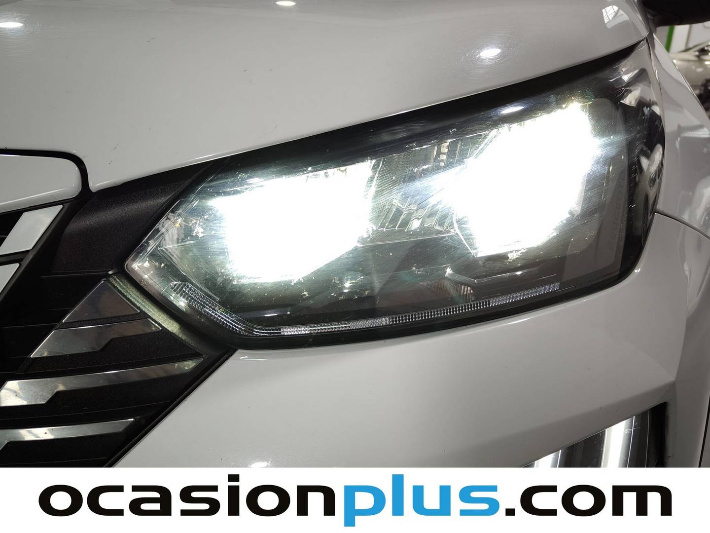 Foto Peugeot 2008 Peugeot 2008 PureTech 100 S&S Allure (100 CV)