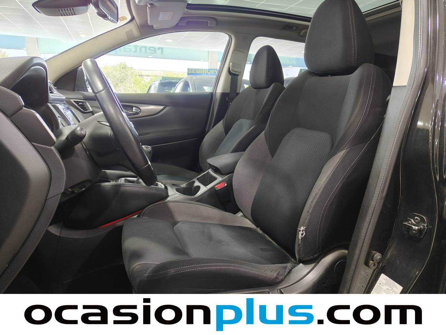 Foto asientos delanteros Nissan QASHQAI Nissan Qashqai dCi 130 N-Connecta 4x2 (130 CV)