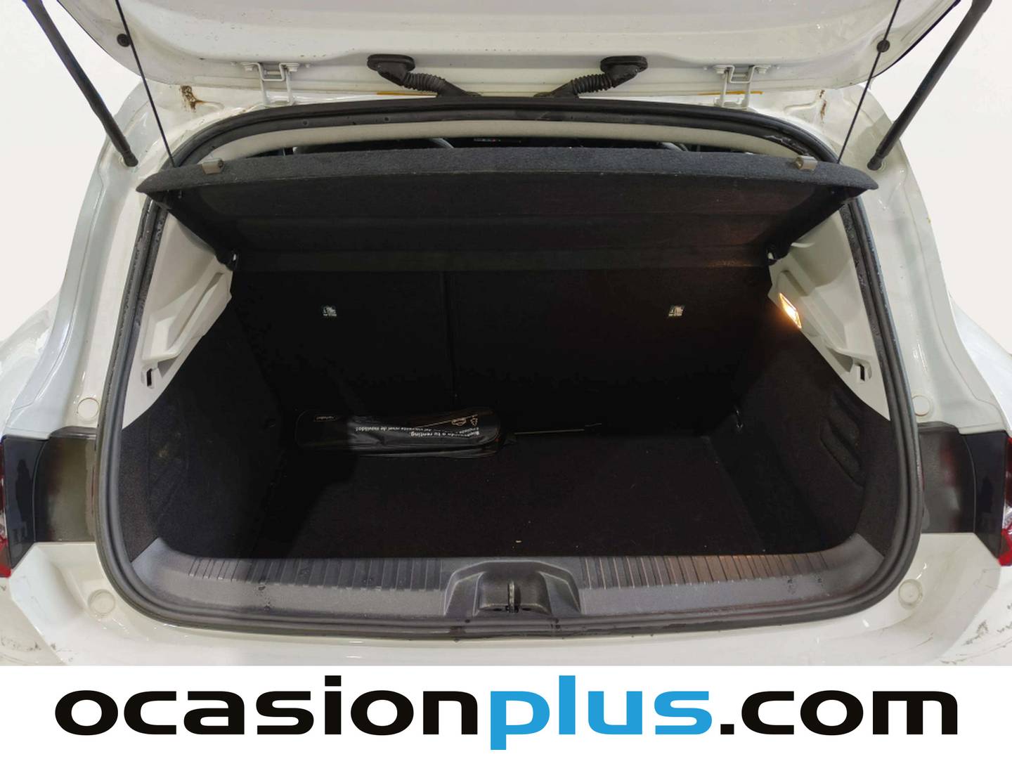 Fotos maletero Renault Clio Renault Clio Business TCe (100 CV) GLP