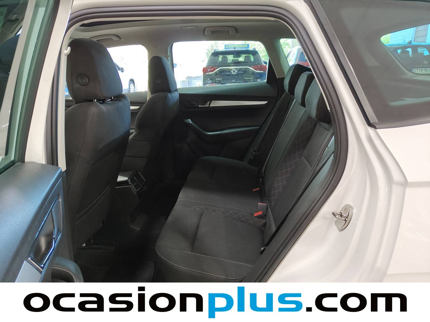 Foto asientos traseros Skoda Karoq Skoda Karoq 1.0 TSI Ambition (115 CV)