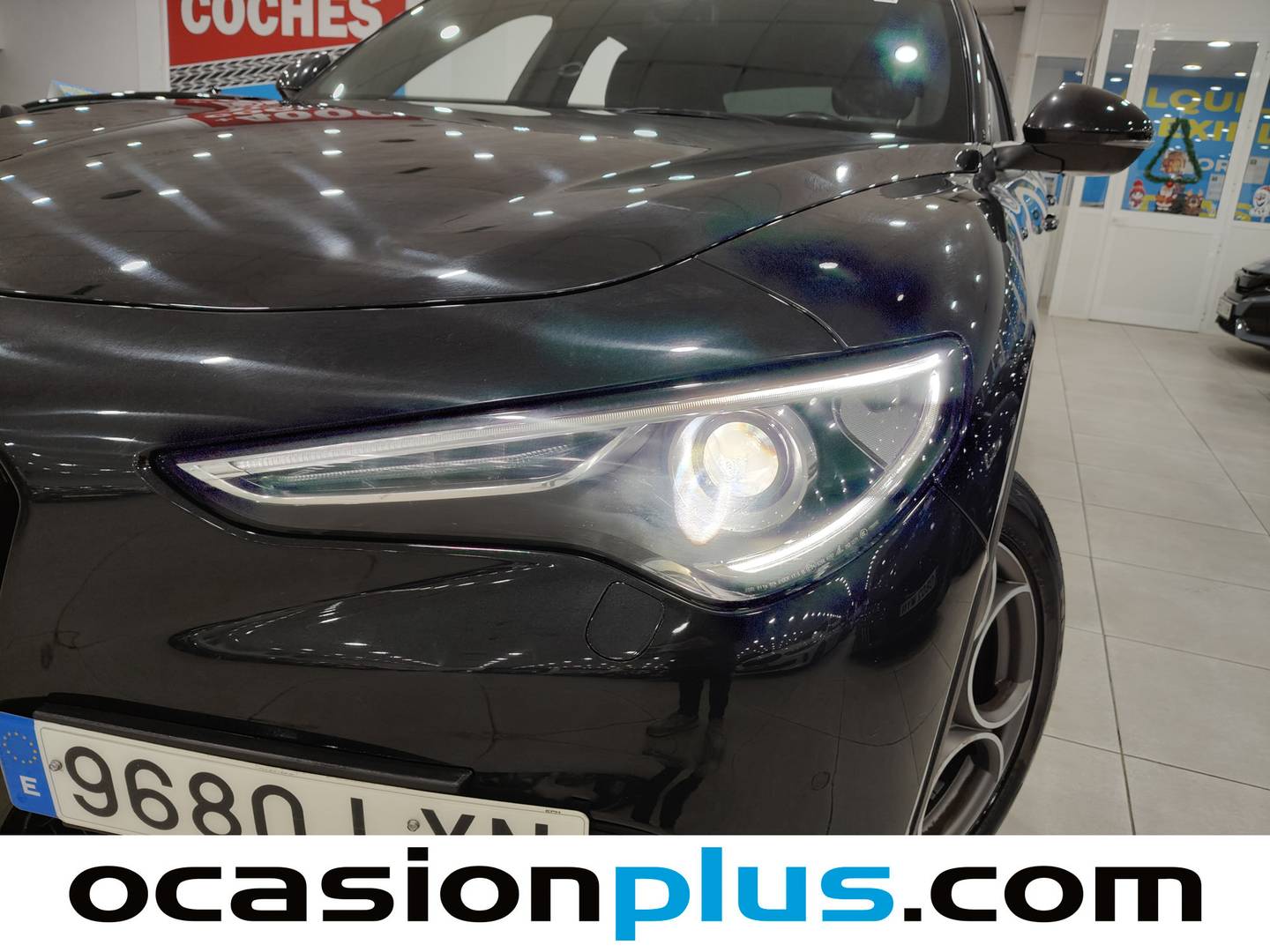 Foto Alfa Romeo Stelvio Alfa Romeo Stelvio 2.0 Gasolina Sprint Q4 Auto (200 CV)