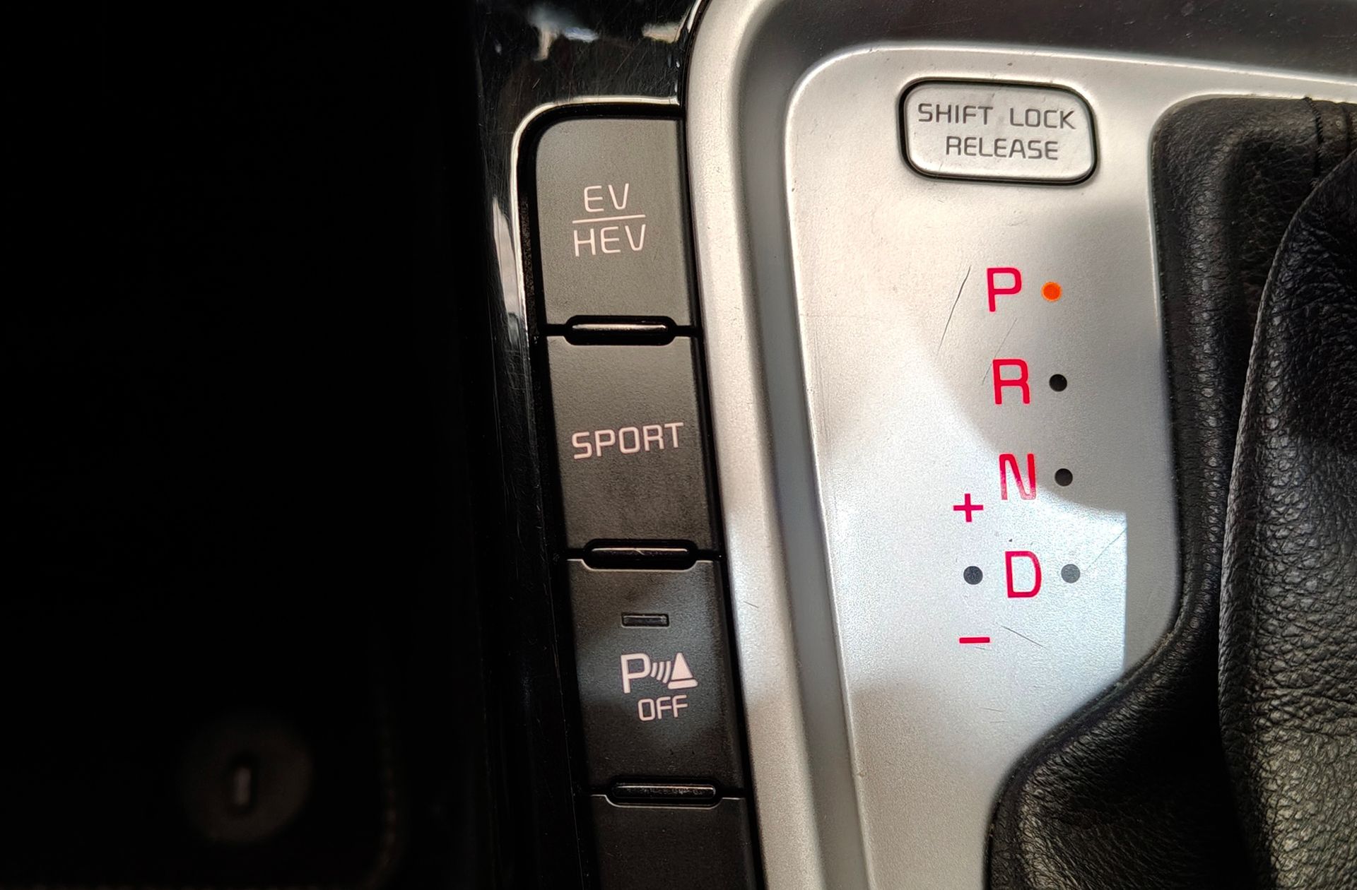Kia Ceed 1.6 GDi PHEV E-Tech - foto 35