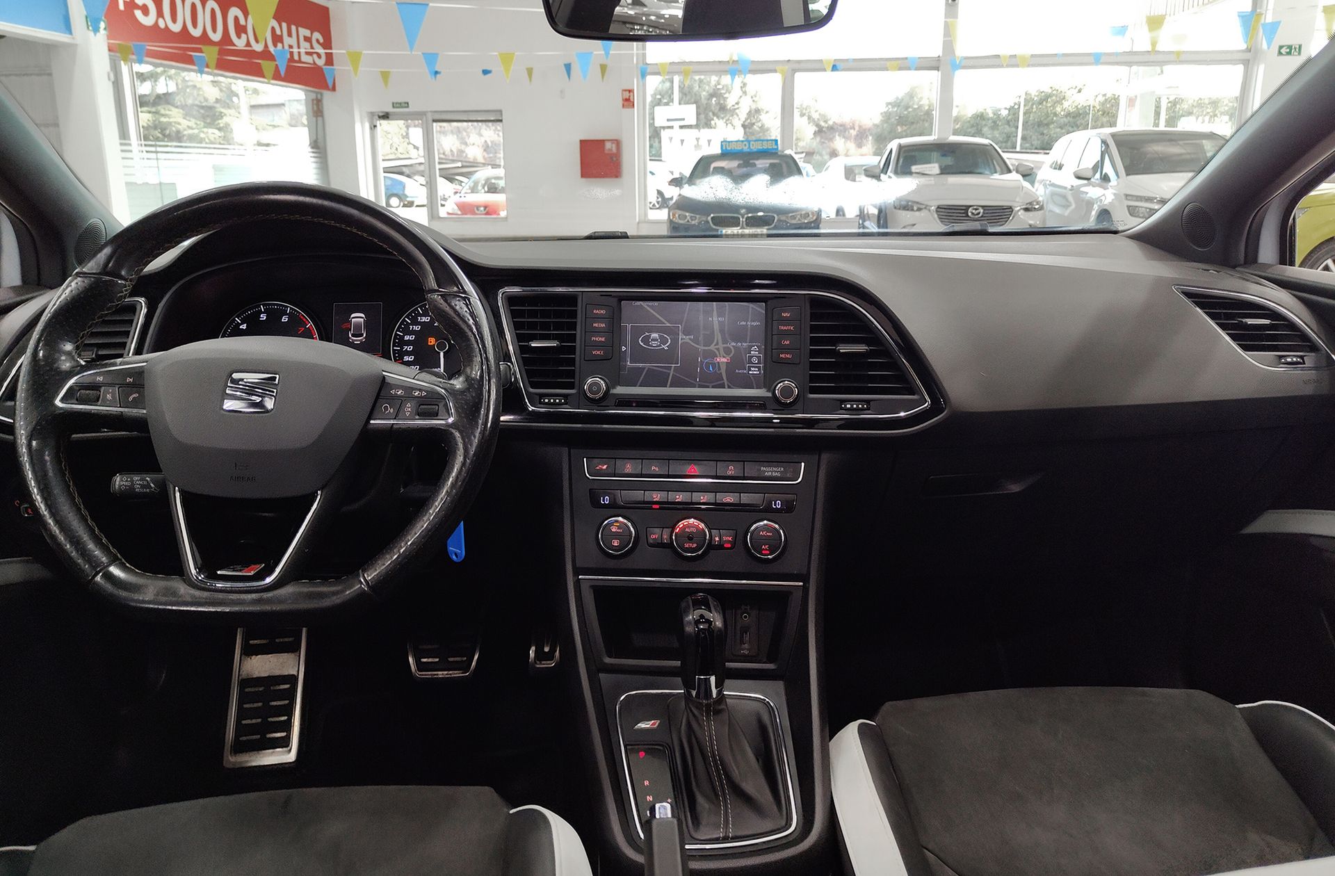 SEAT León ST 2.0 TSI Cupra DSG - foto 8