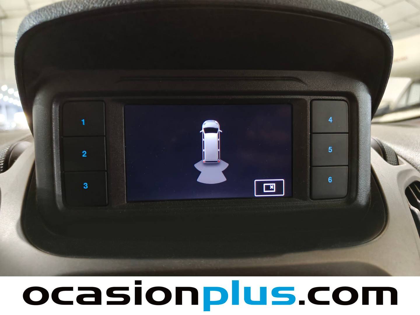 Extras y acabados del Ford Transit Courier Ford Transit Courier Kombi 1.5 TDCi Trend (100 CV)