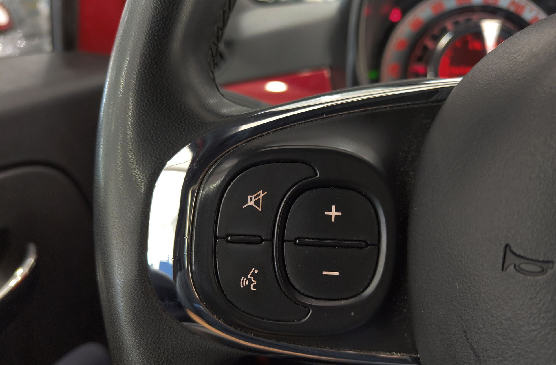 Fiat 500C 1.0 Hybrid Club - foto 23