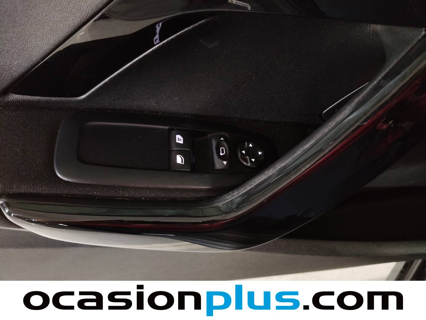 Peugeot 208 Peugeot 208 PureTech 82 S&S Active (82 CV) manual