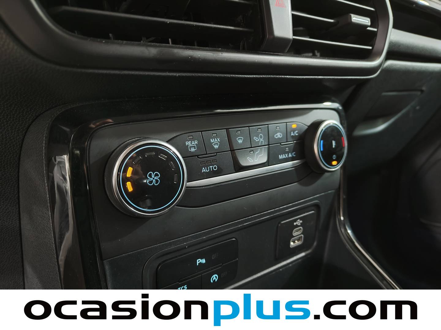 Ford EcoSport Ford EcoSport 1.0T EcoBoost S&S ST Line (125 CV) manual