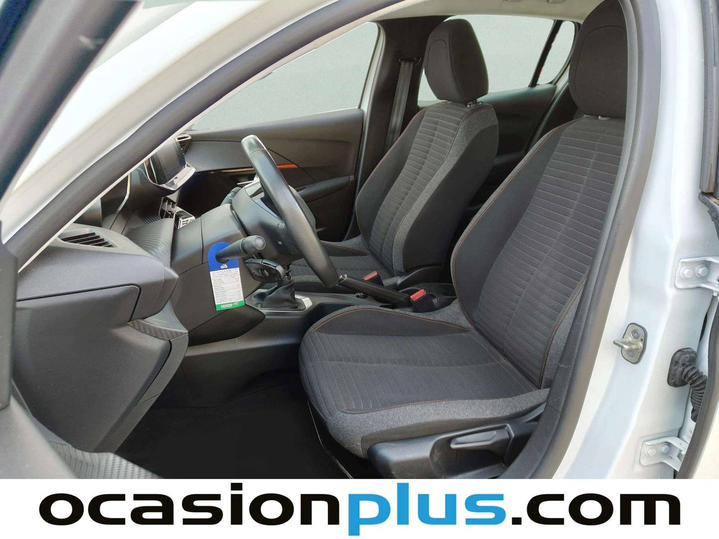 Foto asientos delanteros Peugeot 208 Peugeot 208 BlueHDi 100 Active (100 CV)