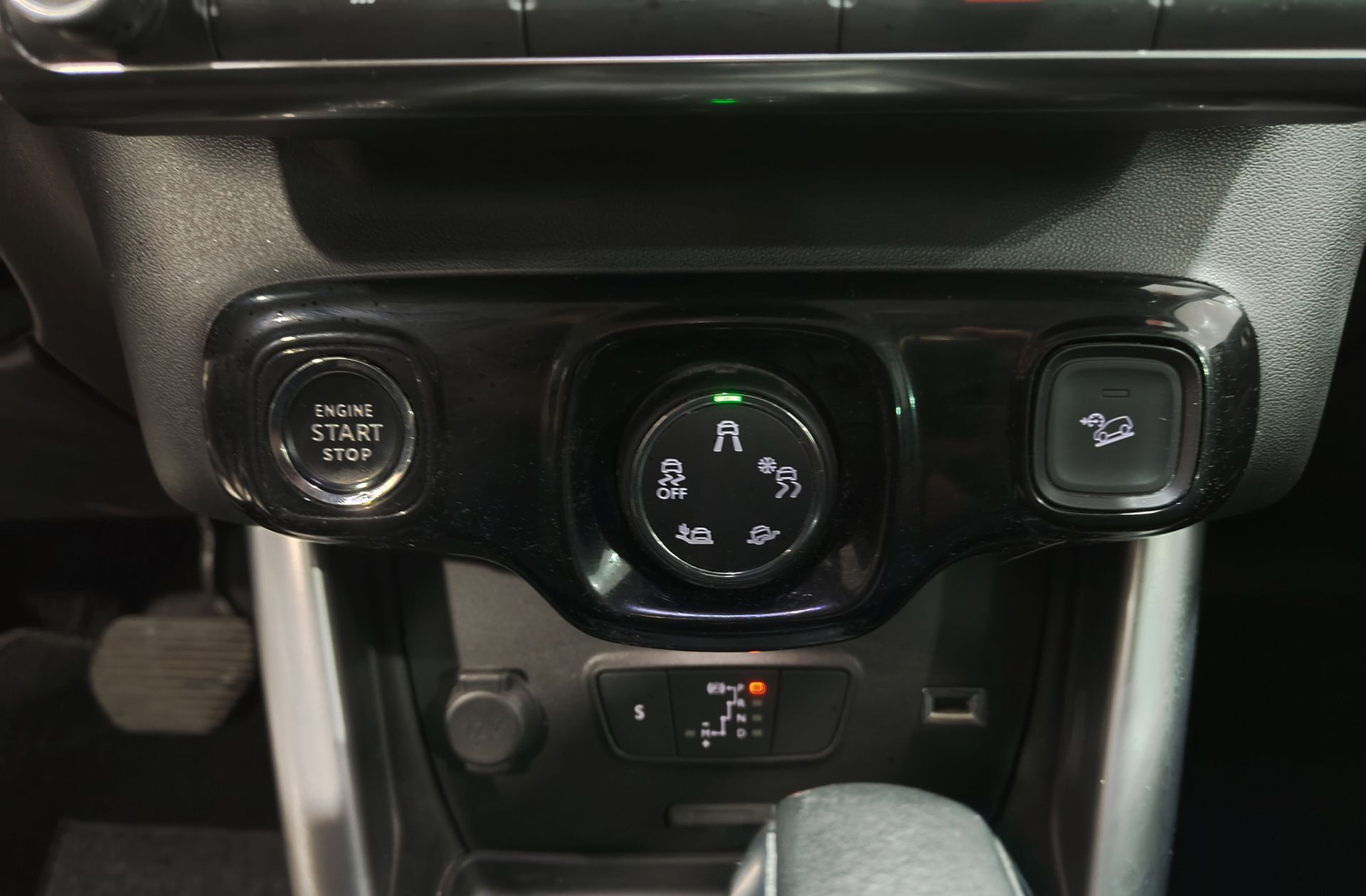Citroën C3 Aircross PureTech 110 Shine EAT6 - foto 10