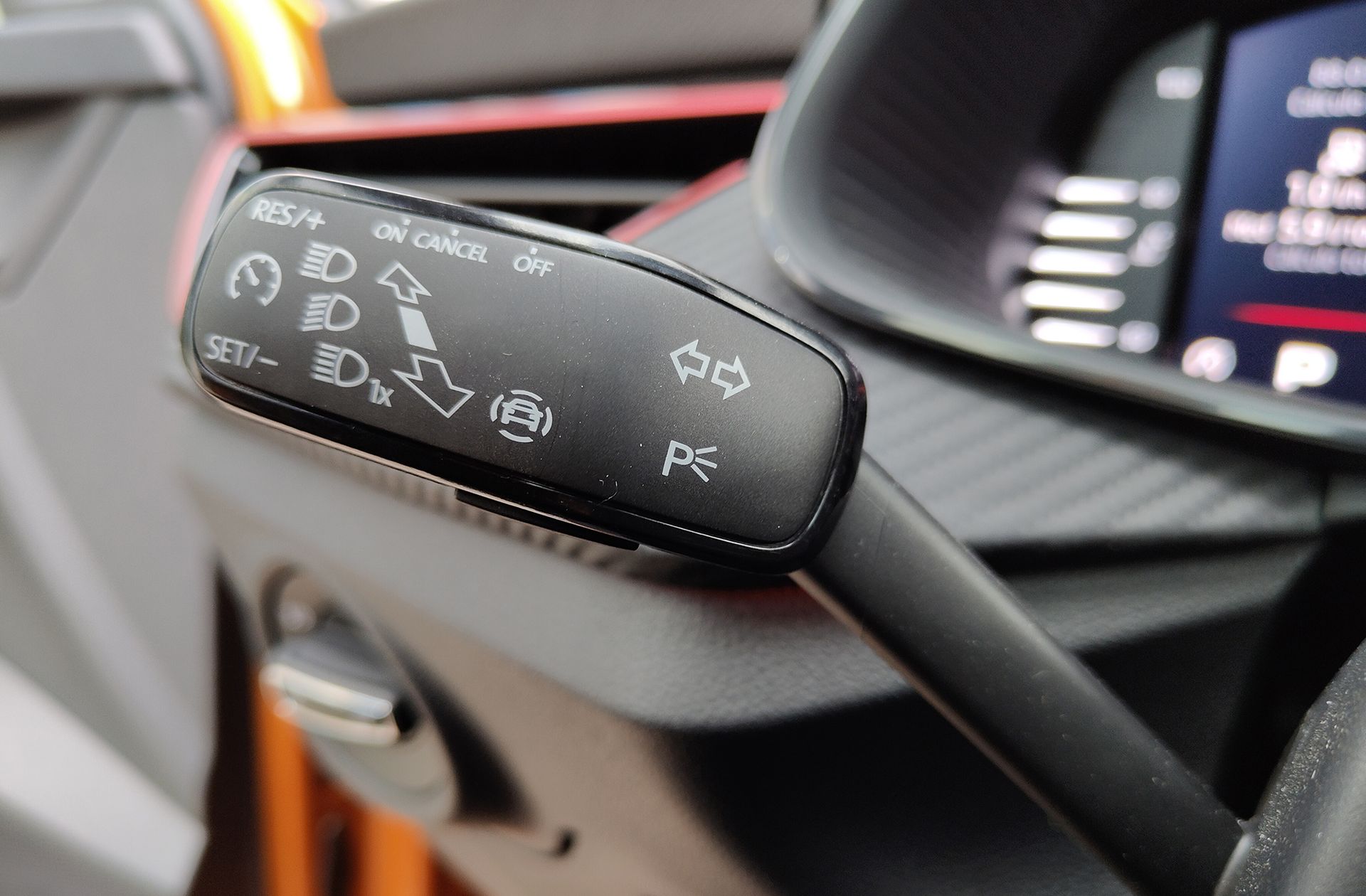 Škoda Kamiq 1.5 TSI Montecarlo DSG - foto 27