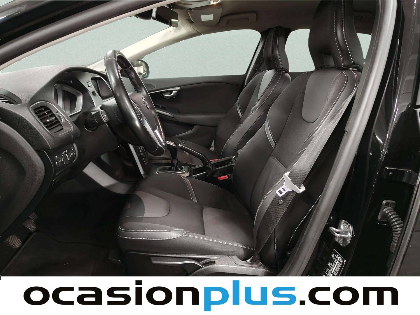 Foto asientos delanteros Volvo V40 Volvo V40 2.0 D3 Momentum (150 CV)