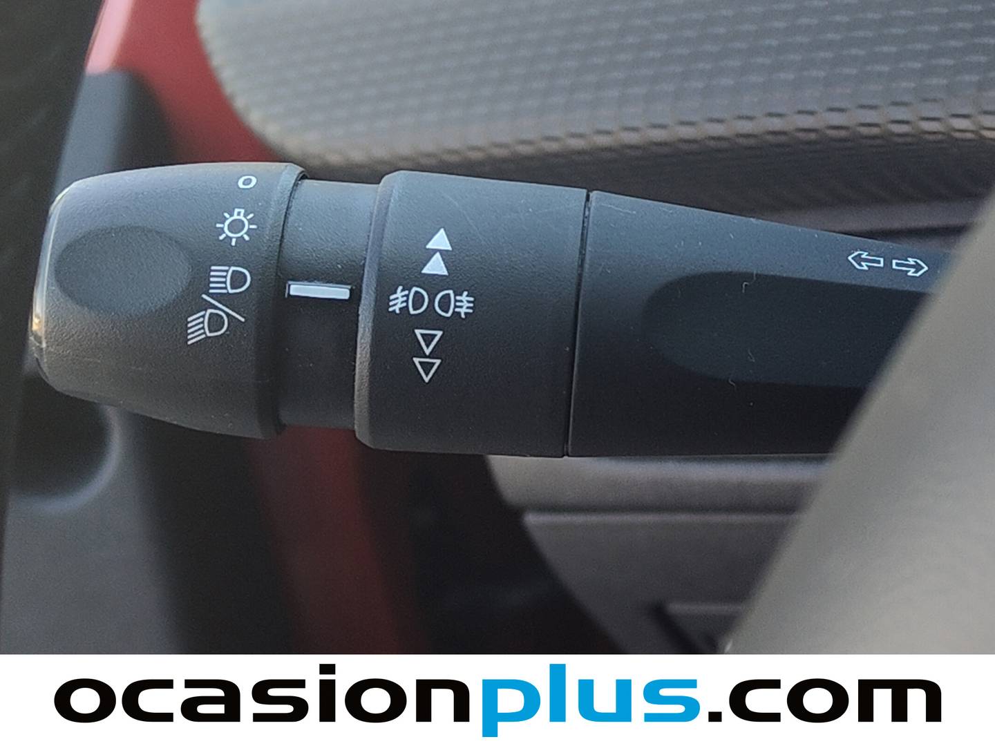 Extras y acabados del Peugeot 208 Peugeot 208 PureTech 82 Style (82 CV)
