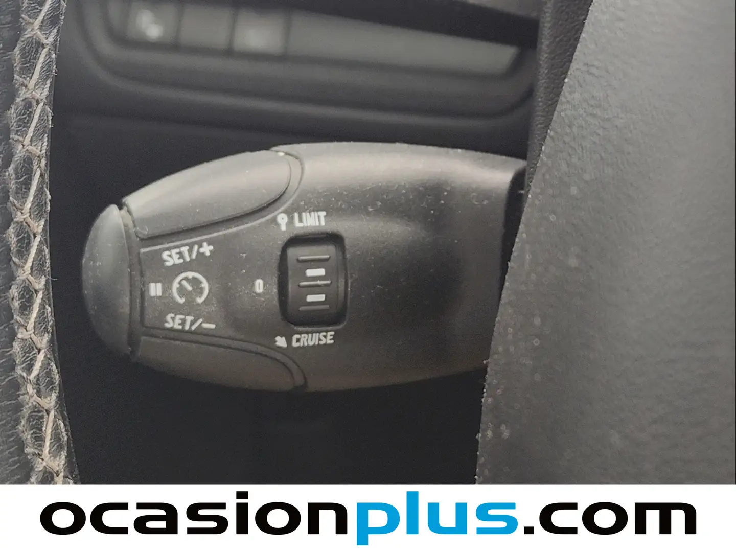 Foto Peugeot 208 Peugeot 208 BlueHDi 100 Tech Edition 99 CV)