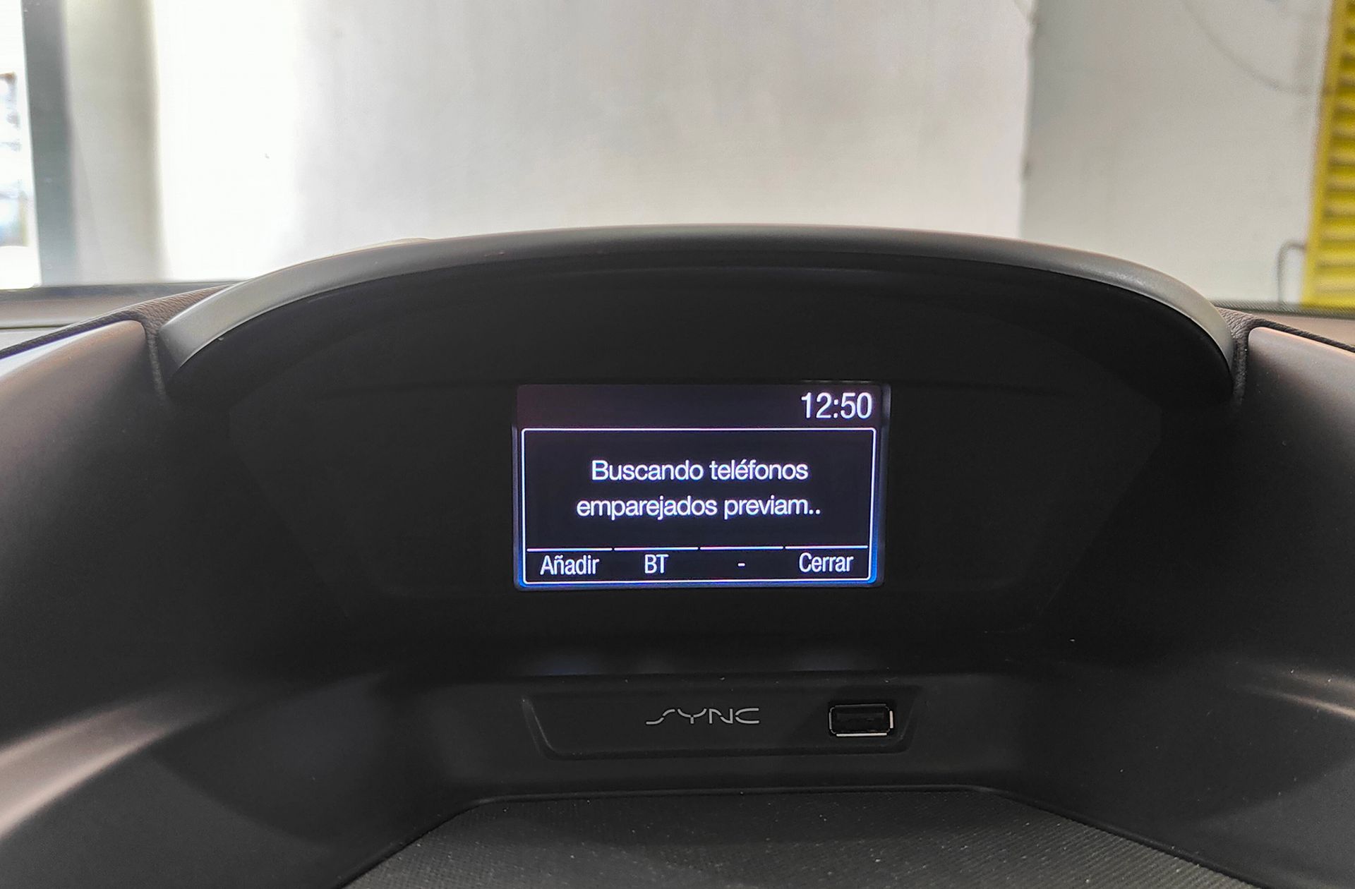 Ford C-Max 1.0 EcoBoost Trend+ - foto 32