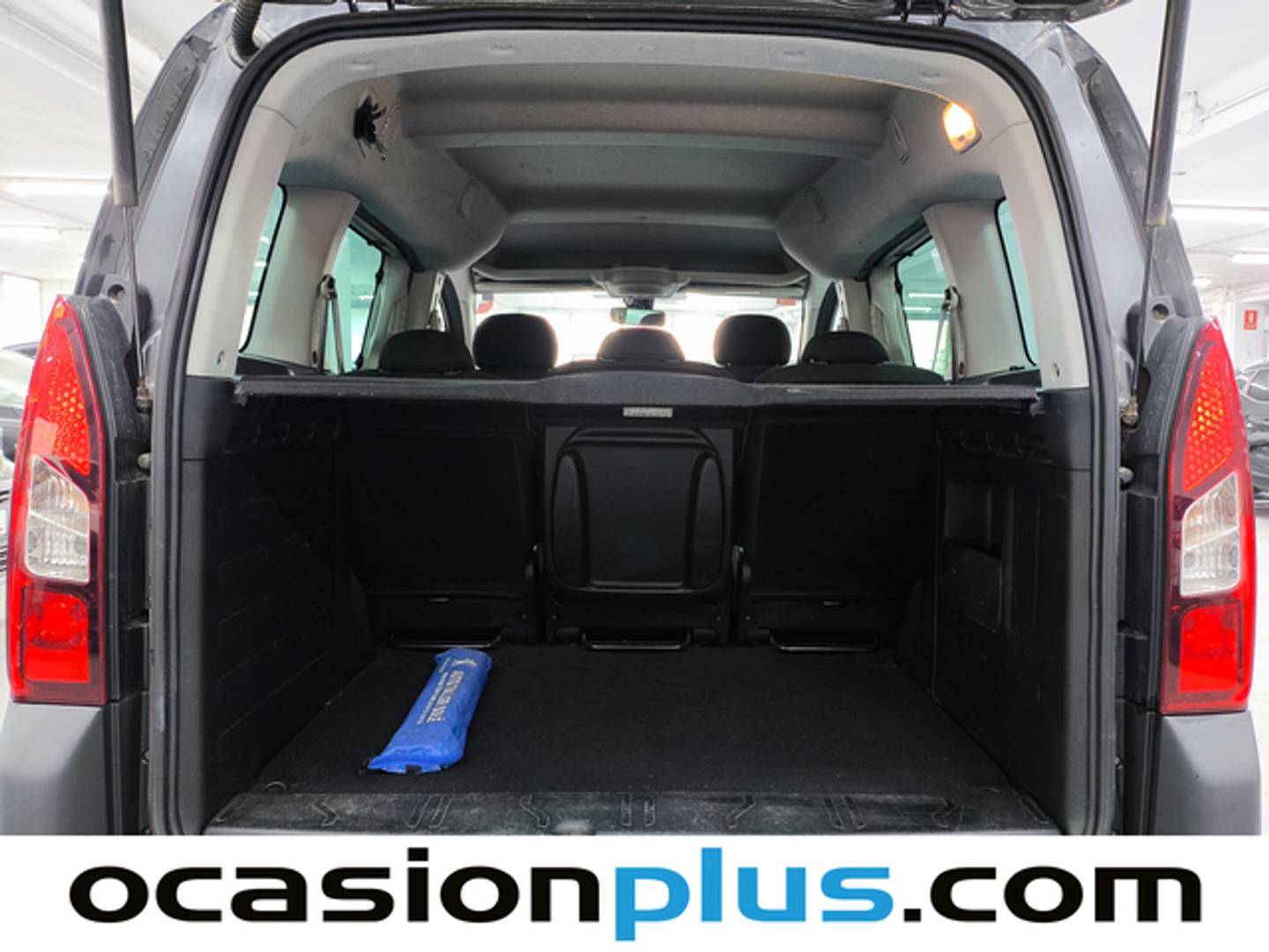 Fotos maletero Peugeot Partner Peugeot Partner Tepee Combi 1.6 BlueHDi Outdoor (100 CV)