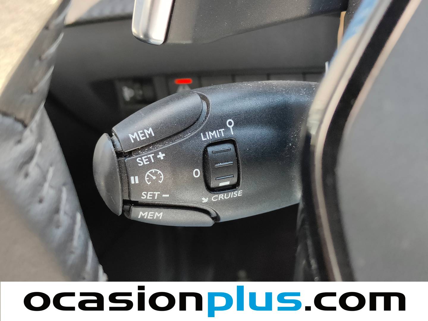 Paquetes del Peugeot 2008 Peugeot 2008 PureTech 130 S&S Allure EAT8 (130 CV)