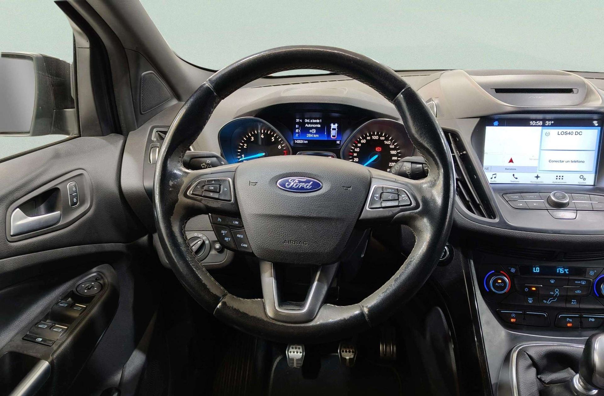 Ford Kuga 1.5 EcoBoost ST-Line 4x2 - foto 28