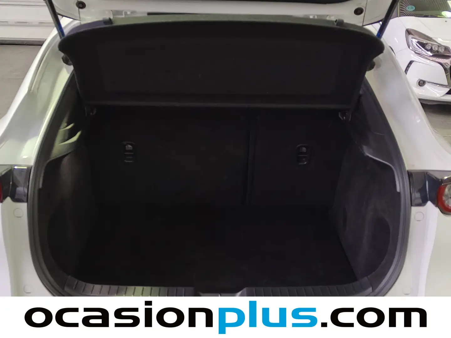 Foto Mazda CX-30 Mazda CX-30 2.5 e-Skyactive G MHEV Prime-Line AT (140 CV)