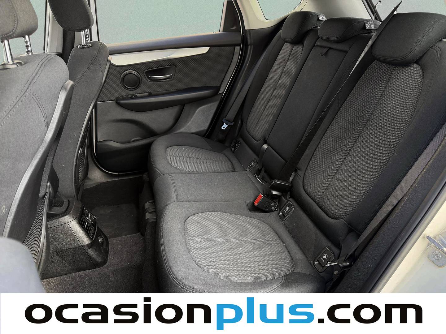 Foto asientos traseros BMW Serie 2 Active Tourer BMW Serie 2 218d Active Tourer (150 CV)