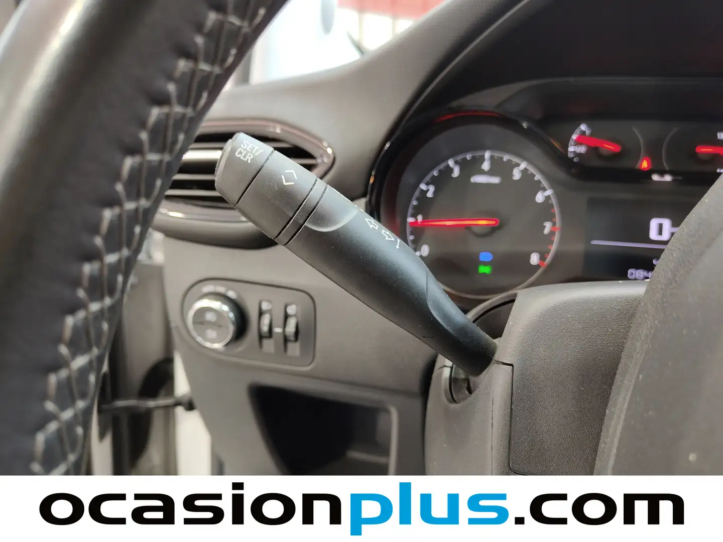 Foto Opel Crossland X Opel Crossland X 1.2 Edition Pro (81 CV) GLP