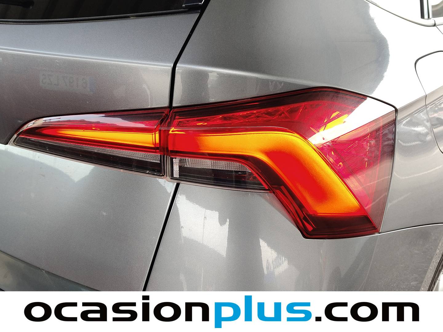 Skoda Kamiq Skoda Kamiq 1.0 TSI Style DSG (110 CV) gasolina