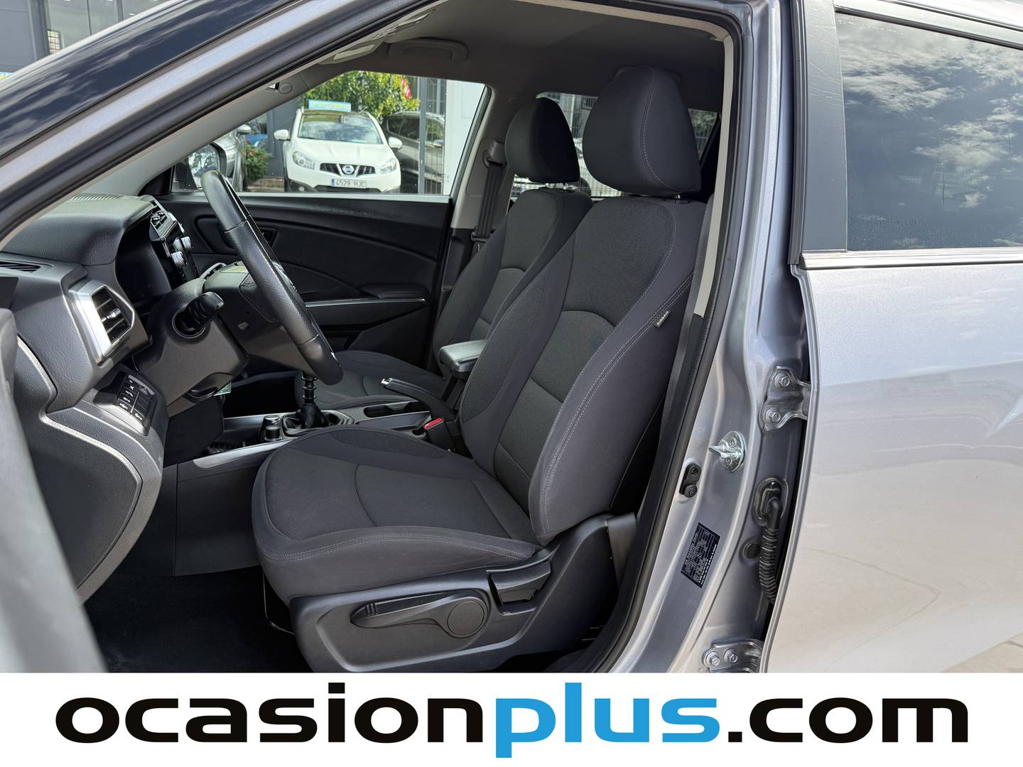 Foto asientos delanteros SsangYong Tivoli SsangYong Tivoli G15T LP Urban Plus (135 CV)