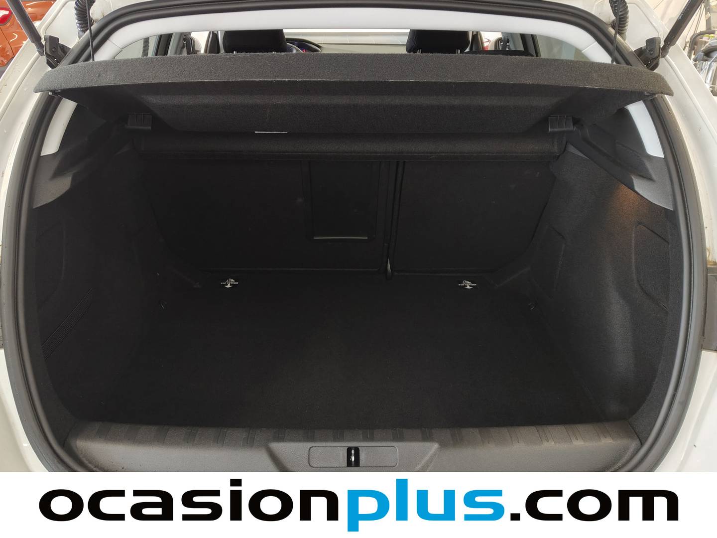 Foto Peugeot 308 Peugeot 308 PureTech 130 Allure (130 CV)