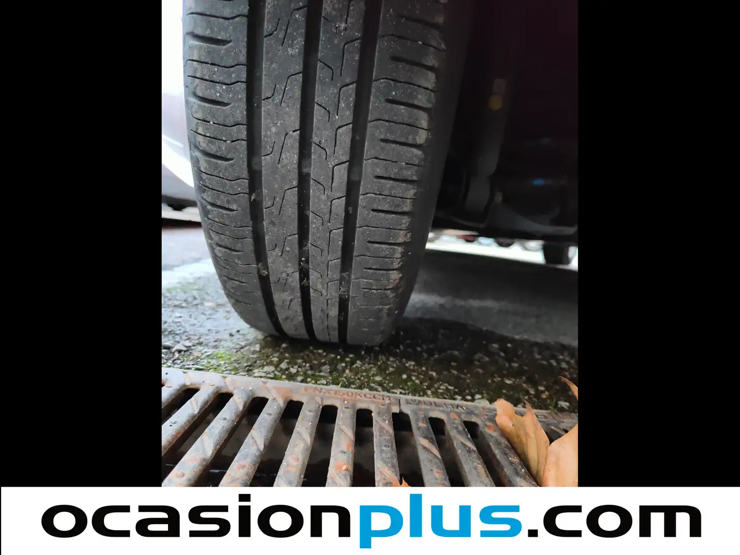 Foto Toyota Yaris Toyota Yaris 120H Business Plus (116 CV)