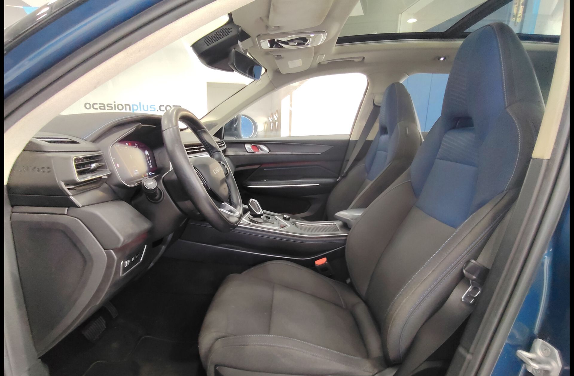 Lynk & Co 01 1.5 PHEV - foto 12