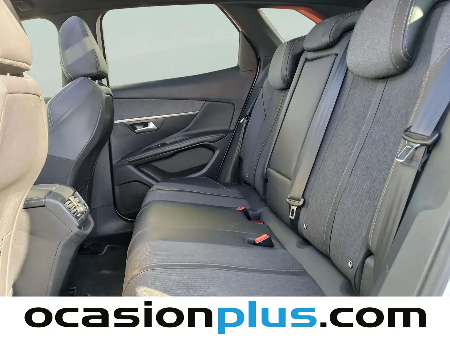 Foto Peugeot 3008 Peugeot 3008 PureTech 130 S&S GT Line (130 CV)