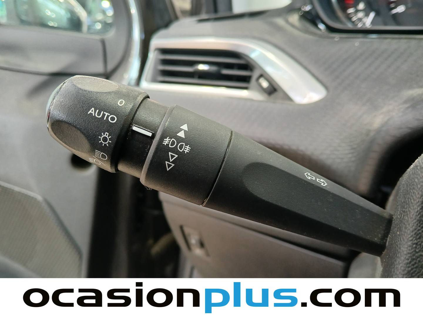 Peugeot 2008 Peugeot 2008 PureTech 110 S&S Allure EAT6 (110 CV) de segunda mano