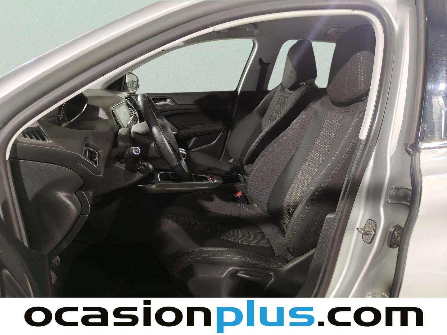 Foto asientos delanteros Peugeot 308 Peugeot 308 308 BlueHDI 150 Allure (150 CV)