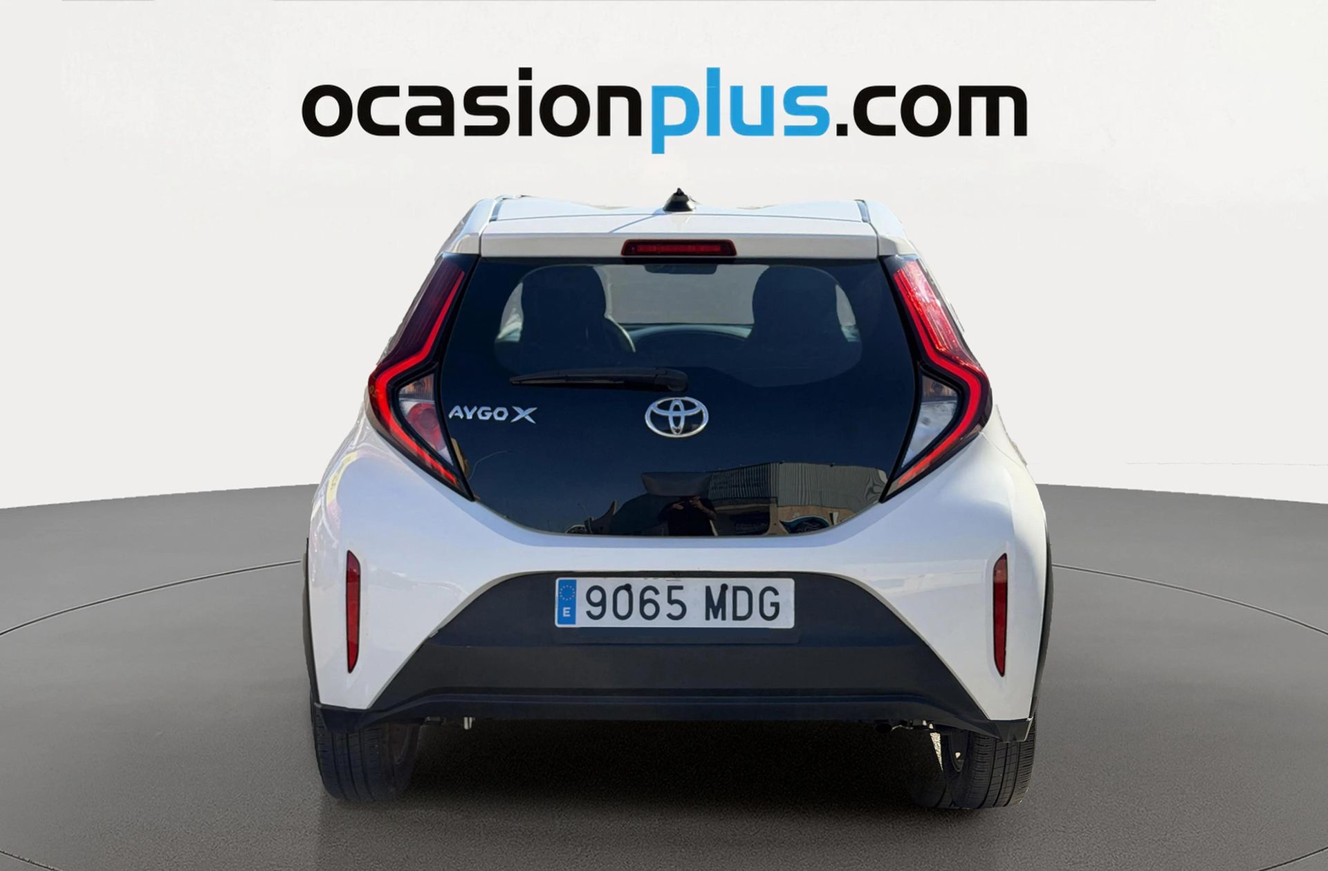 Toyota Aygo X 1.0 VVT-I Play - foto 12