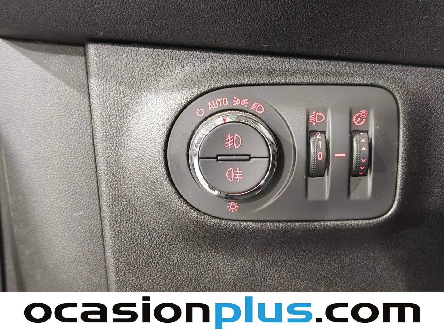 Extras y acabados del Opel Corsa Opel Corsa 1.3 CDTi S&S Selective (95 CV)