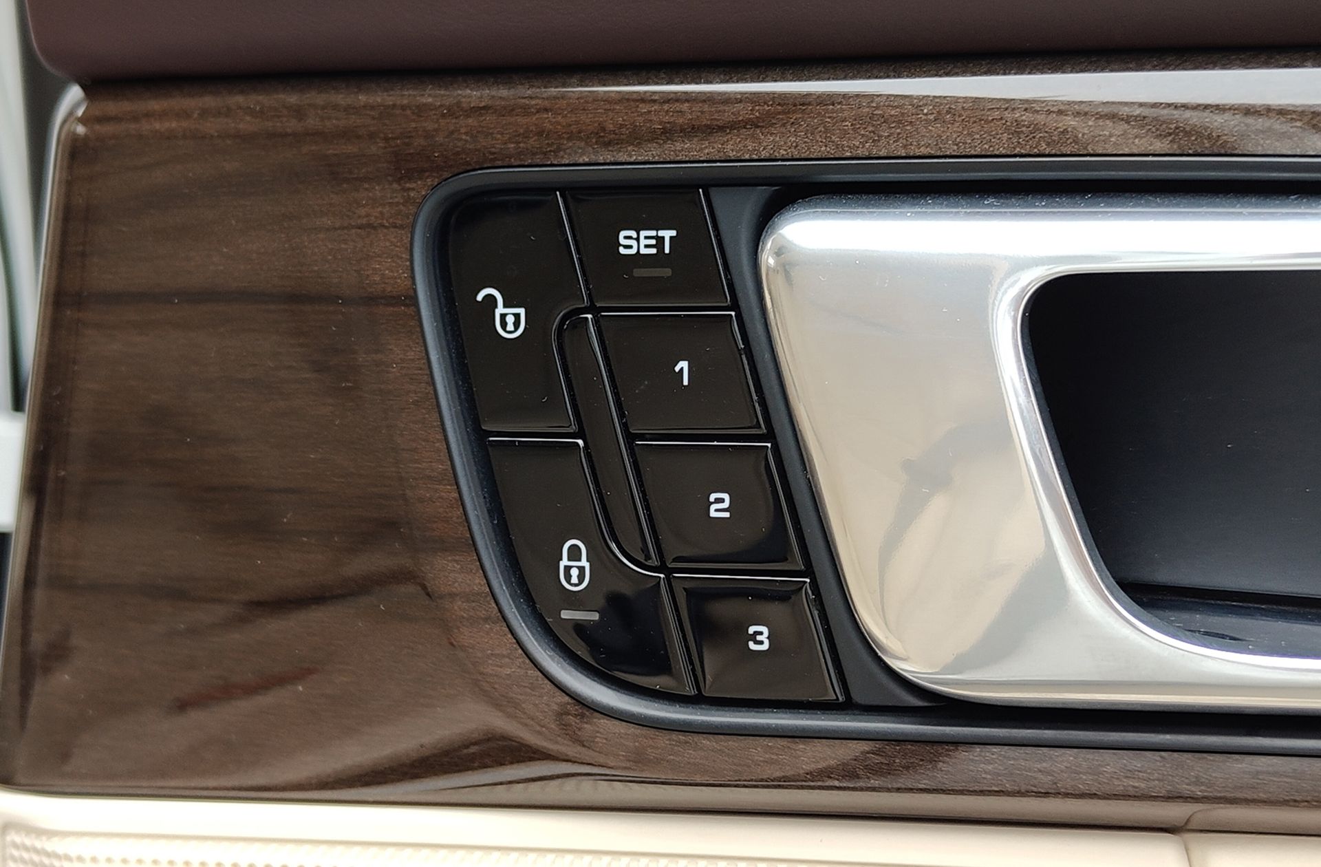 Porsche Panamera Turbo - foto 33