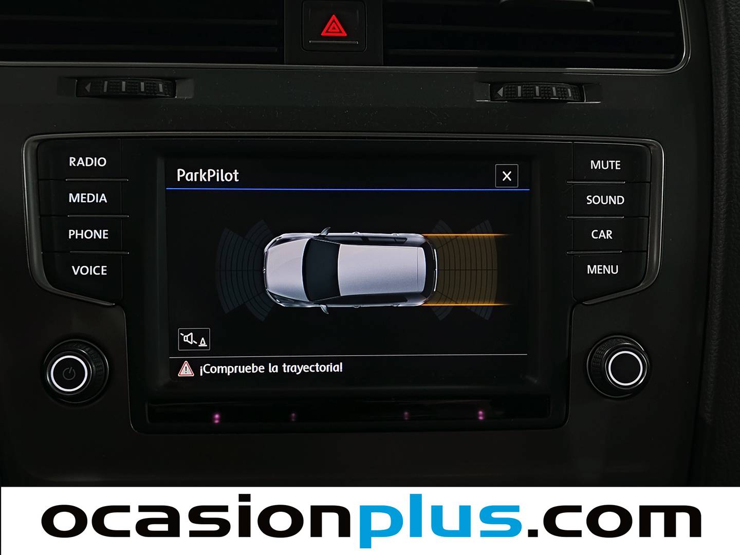 Equipamiento del Volkswagen Golf Volkswagen Golf Special Edition 1.2 TSI BMT (110 CV)