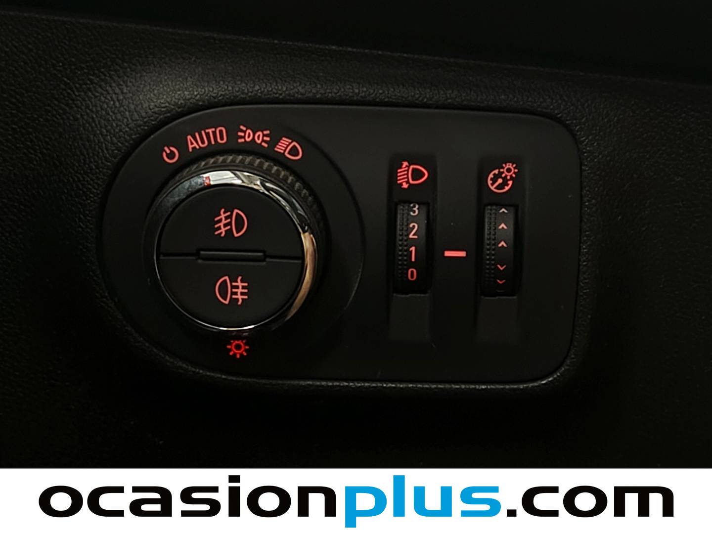 Extras del Opel Corsa Opel Corsa 1.4  (90CV) 120 Aniversario
