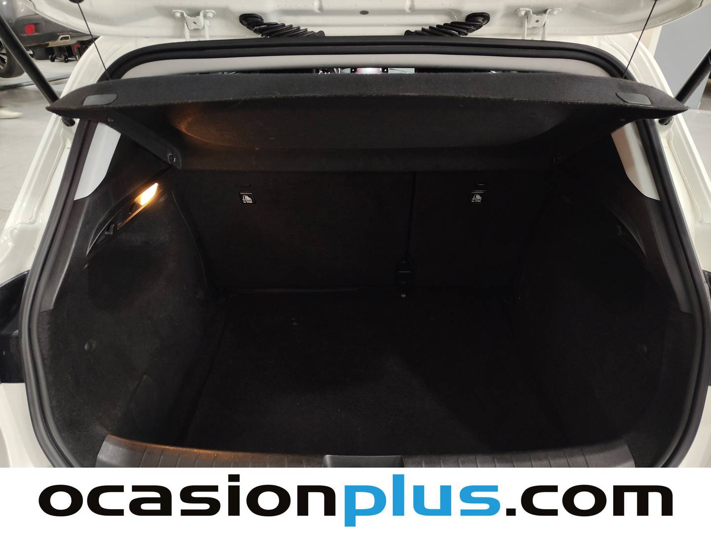 Fotos maletero Fiat Tipo Fiat Tipo 1.4 Fire Lounge (95 CV)