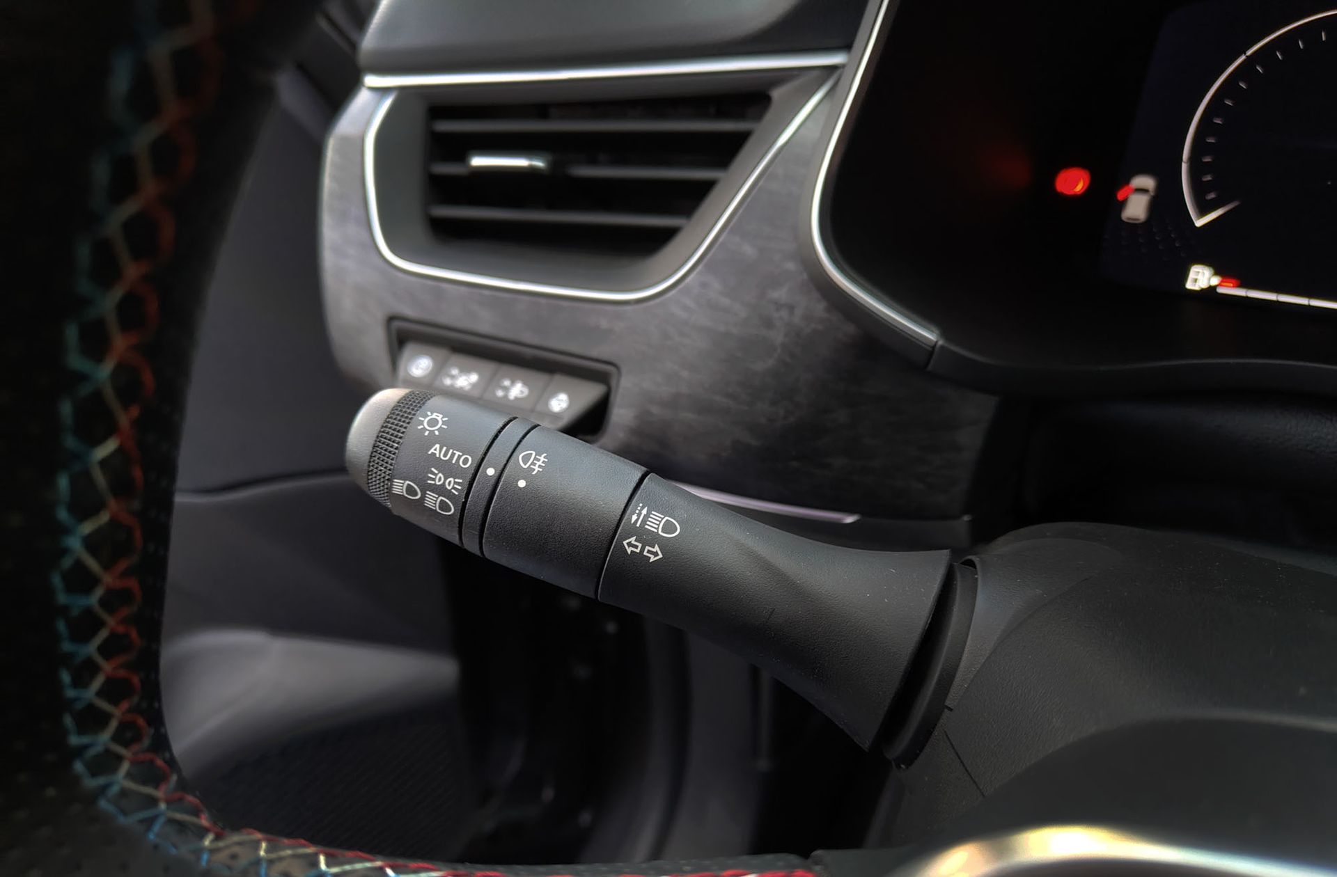 Renault Arkana Esprit Alpine E-Tech Híbrido - foto 34